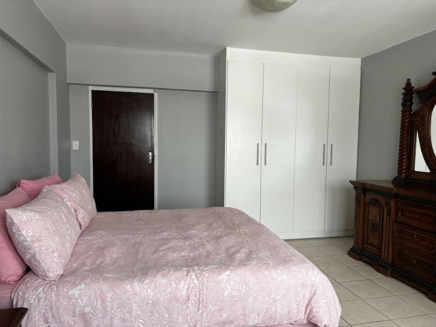 2 Bedroom Property for Sale in Humewood Eastern Cape